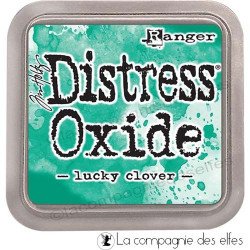 Distress oxide lucky clover